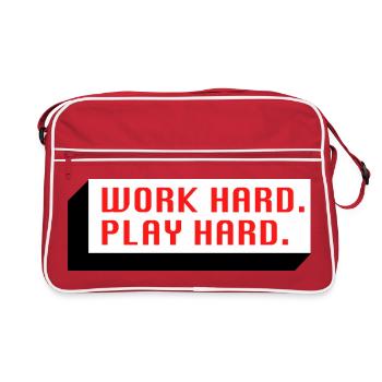 Work Hard. Play Hard. (Rot) - Retro Tasche - Rot/Weiß - Vorne