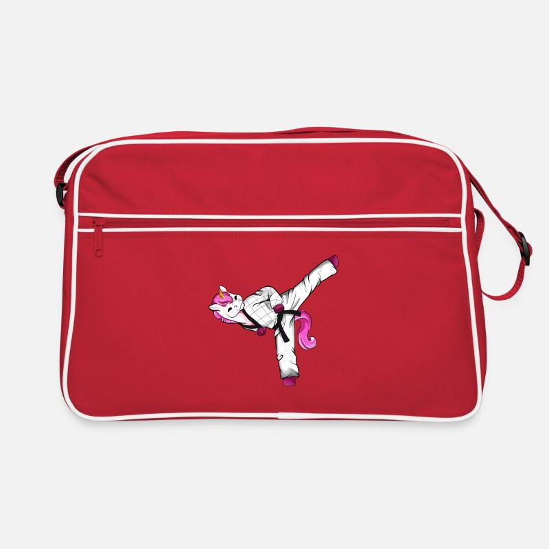Licorne de dessin animé faisant du Hapkido Sac Retro