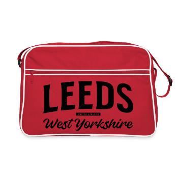 Leeds West Yorkshire United Kingdom Lettering - Retro Bag - red/white - Front