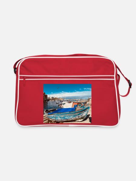Blaue Boote im Hafen - Retro Tasche - Rot/Weiß - Vorne