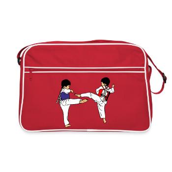 Zwei Taekwondo Kinder Sparring - Retro Tasche - Rot/Weiß - Vorne