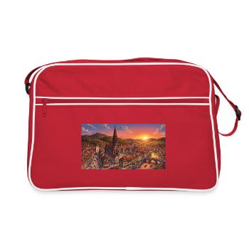 Abendstimmung in der historischen Altstadt - Retro Tasche - Rot/Weiß - Vorne