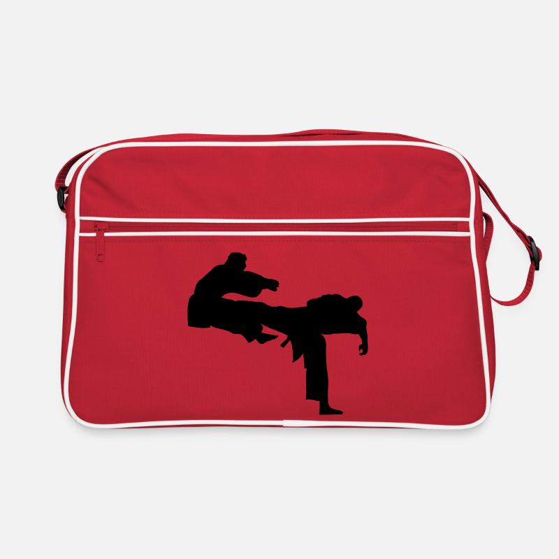Kick geri kick karaté Sac Retro