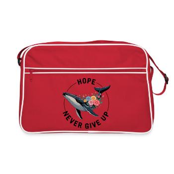 NEVER GIVE UP • FANSHIRT - Retro Tasche - Rot/Weiß - Vorne