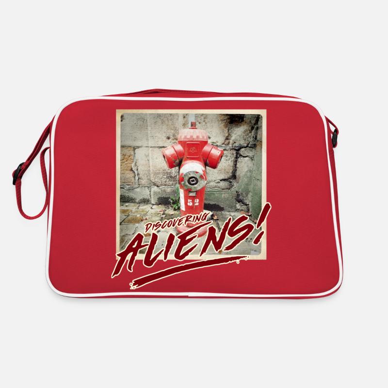 Aliens 14 Retro Bag