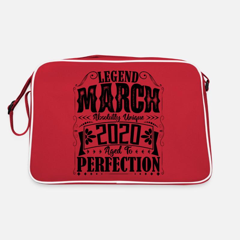 Mars 2020. Cadeau d'Anniversaire mars 2020. March. Sac Retro