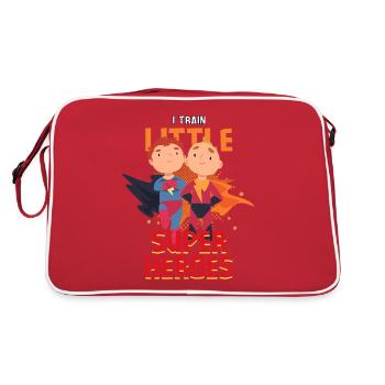 Kindergärtner Erzieher erzieht kleine Superhelden - Retro Tasche - Rot/Weiß - Hinten