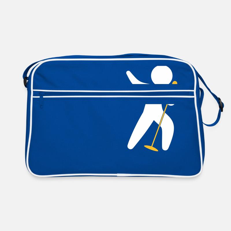 Pop star Sac Retro