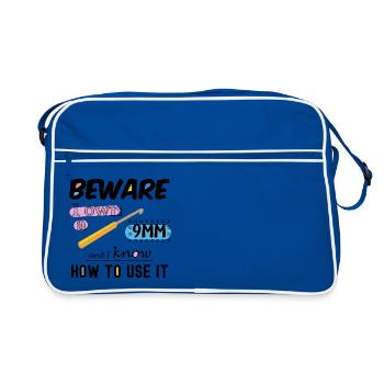 I own a 9mm crochet and I know how to use it. - Retro Bag - blue/white - Front