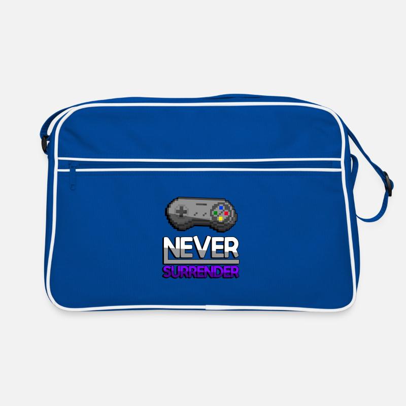 NEVER SURRENDER (Lila) + SNES Controller - Gaming Retro Tasche