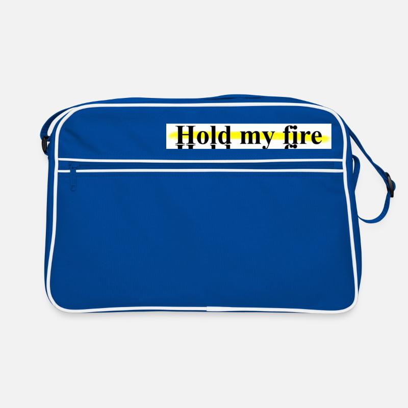 Hold my fire shirts accessoires etc. Texte par Hildon Sac Retro