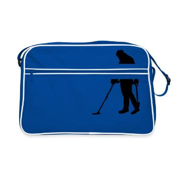 Un chasseur de trésors avec son détecteur de métaux - Sac Retro - bleu/blanc - Devant
