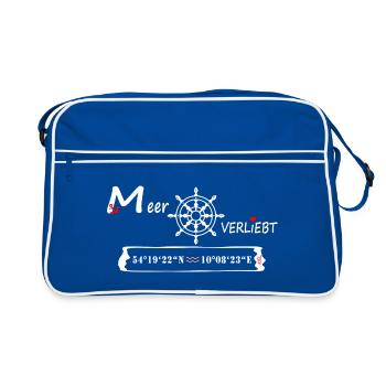 Kiel - MeerVERLIEBT - (Koordinaten und Ortsname) - Retro Tasche - Blau/Weiß - Vorne