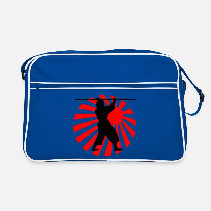 Behalten Sie das Kobudo-Logo mit einem Bo darüber - Retro Tasche - Blau/Weiß