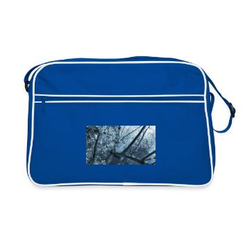 Landscape of trees on a blue river - Retro Bag - blue/white - Front