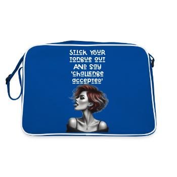 Stick your tongue out and say 'challenge accepted' - Retro Tasche - Blau/Weiß - Hinten
