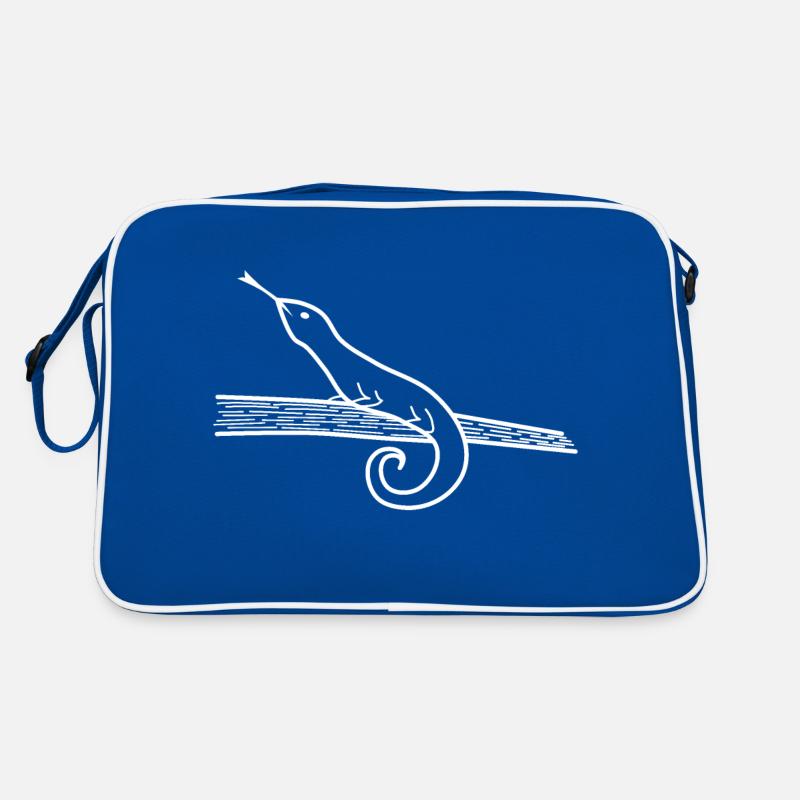 Lizard on tree branch Retro Bag