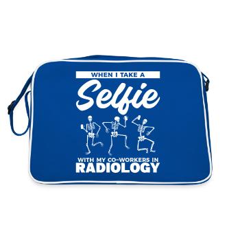 When I Take A Selfie With My Co-Workers In Radiolo - Retro Bag - blue/white - Back