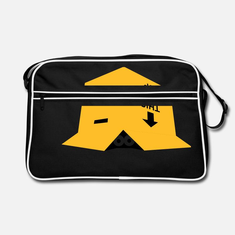 Ein Umzugskarton Retro Tasche