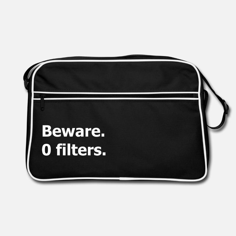 Vorsicht. 0 Filter. Zitat schwarzer Humor, Ehrlichkeit Retro Tasche