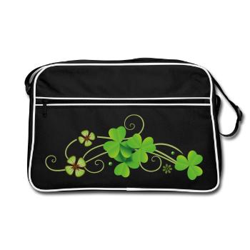 St Patricks Day. Realistic Shamrocks. Irish Day. - Retro Bag - black/white - Front