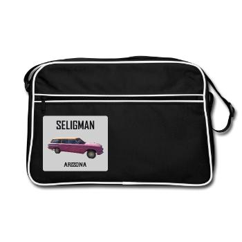 Old car in Seligman in Arizona, US Road 66 - Retro Bag - black/white - Front