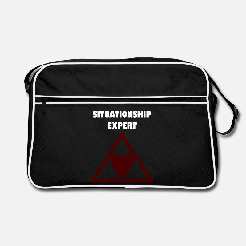 Relationship expert in the triangle Retro Bag