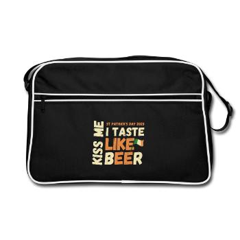 Kiss Me Taste Like Beer T-shirt Humor St Patrick - Retro Tasche - Schwarz/Weiß - Vorne