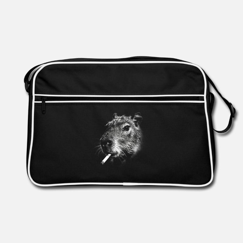 Fumer, cigarette, capybara, fumer une cigarette Sac Retro