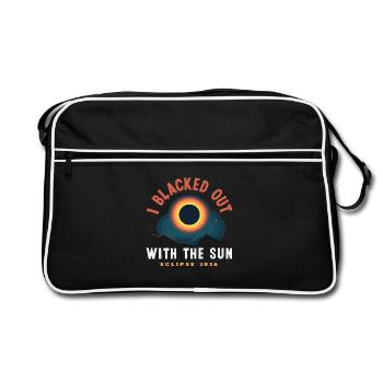 Solar eclipse 2026, August 12 - Retro Bag - black/white - Front