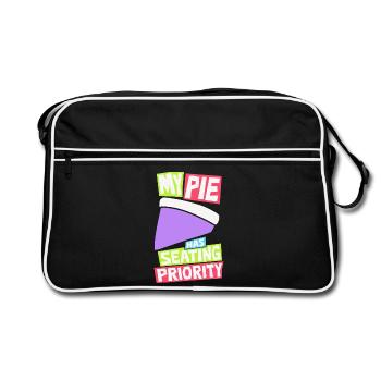 Pie – My Pie Has Seating Priority - Retro Tasche - Schwarz/Weiß - Vorne