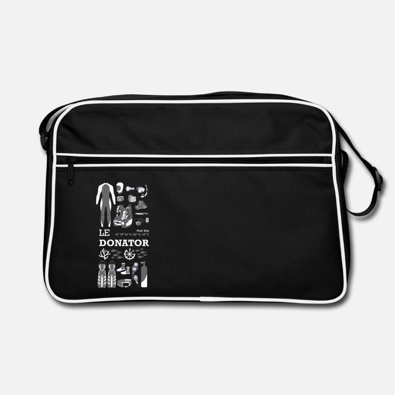 J'peux pas, j'ai plongée sur l'épave du Donator. Sac Retro