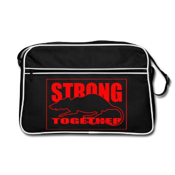 Strong Together Ratte T-Shirt Rot - Retro Tasche - Schwarz/Weiß - Vorne