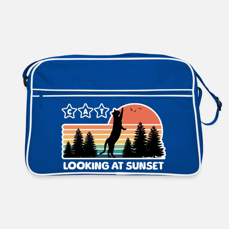 Chat noir regardant le coucher du soleil Sac Retro