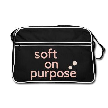 Ruhe Ist Rebellion. Soft Life Self Care - Retro Tasche - Schwarz/Weiß - Vorne
