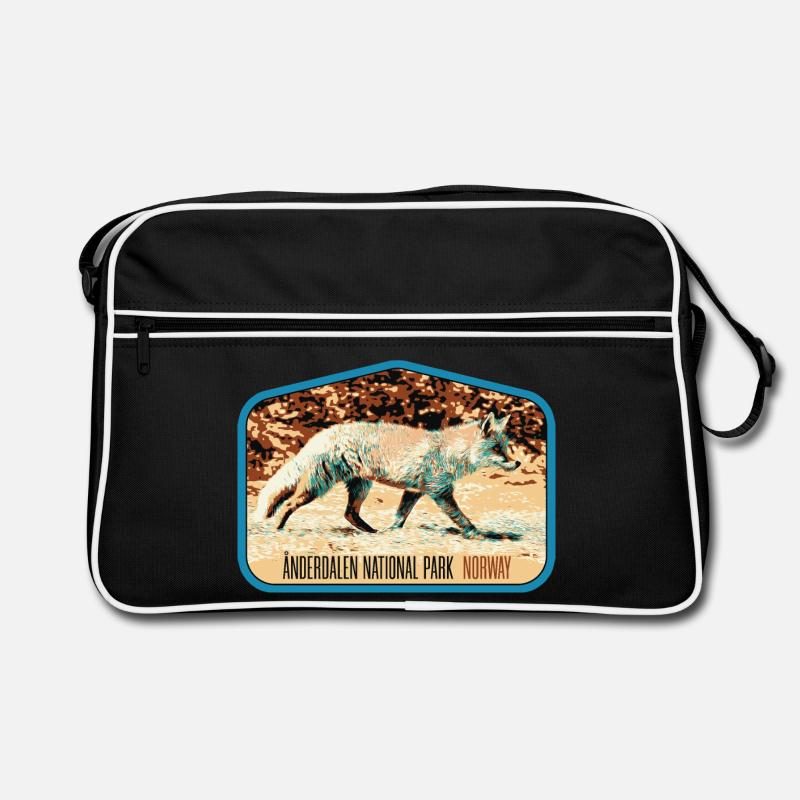 Anderdalen Snow Fox Patch: Nordic Fauna Retro Bag