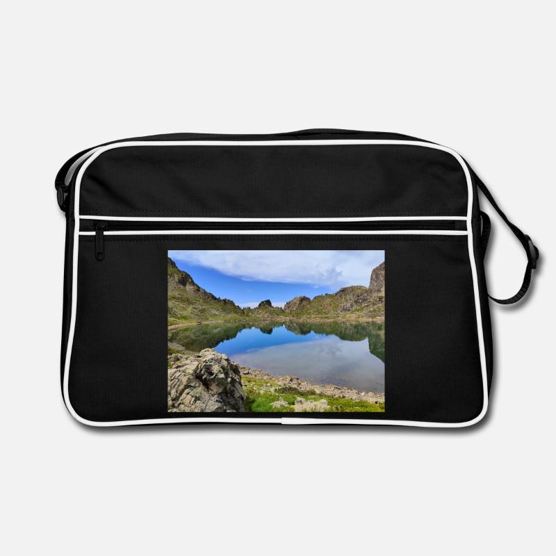 Robert Lake Retro Bag