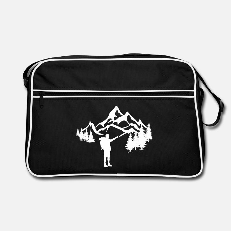 Wanderer in den Bergen Retro Tasche