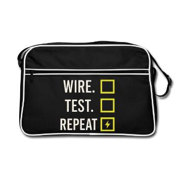 Apprentice electrician, student in the electrical trade - Retro Bag - black/white - Front