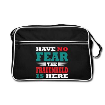 Have no Fear the Frauenheld is here Outfit - Retro Tasche - Schwarz/Weiß - Vorne