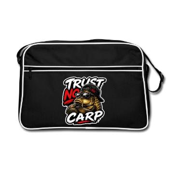 Carp Fishing Shirt – Carp Addict Design - Retro Bag - black/white - Front