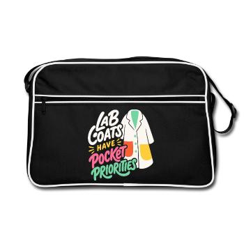 Laborkittel – Lab Coats Have Pocket Priorities - Retro Tasche - Schwarz/Weiß - Vorne