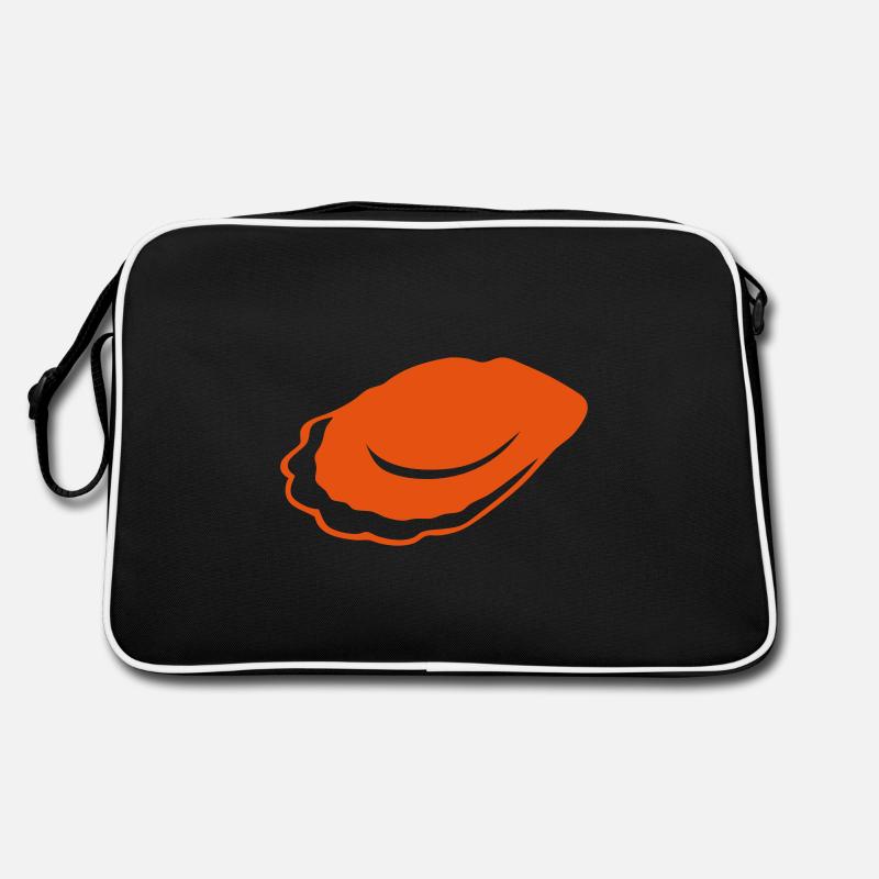 madeleine cakeau 25 Retro Bag