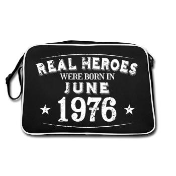 Real Heroes sont nés en Juin 1976 Anniversaire - Sac Retro - noir/blanc - Dos