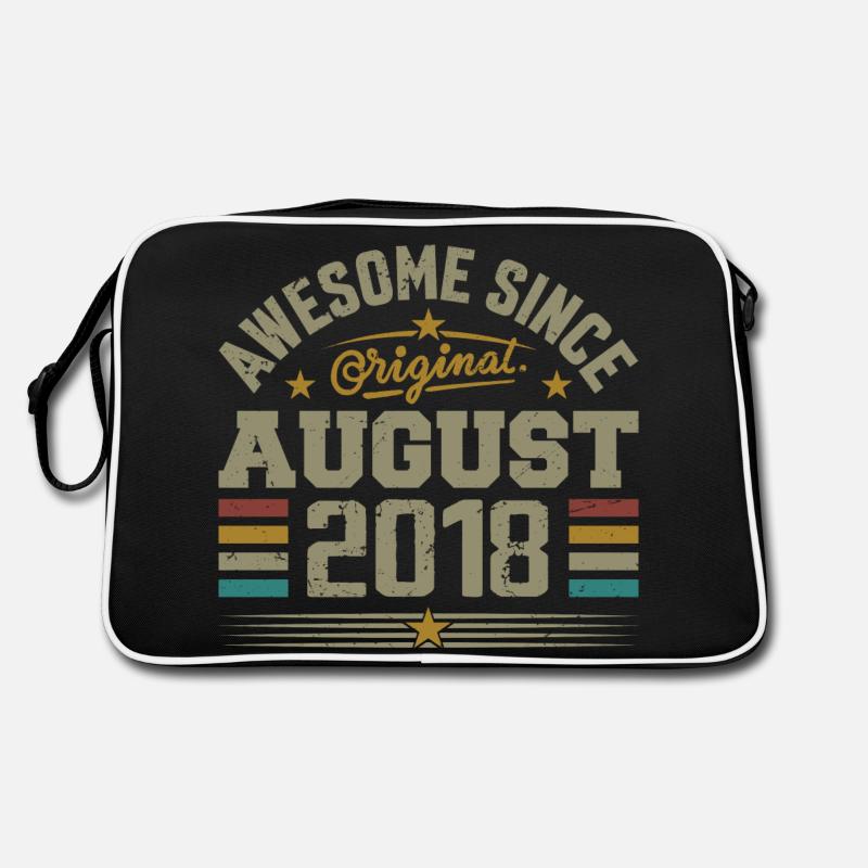 Août 2018 Anniversaire Août 2018 August 2018 Rétro Sac Retro