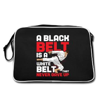 A Black Belt Is A White Belt Never Gave Up Karate - Retro Bag - black/white - Back