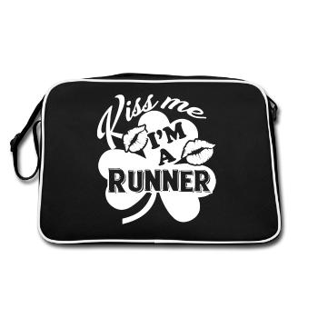 St Patrick's Day Kiss Me I am A Runner - Retro Bag - black/white - Back