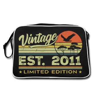 Vintage 2011 Awesome Since 2011 Gift 2011 Retro - Retro Bag - black/white - Back