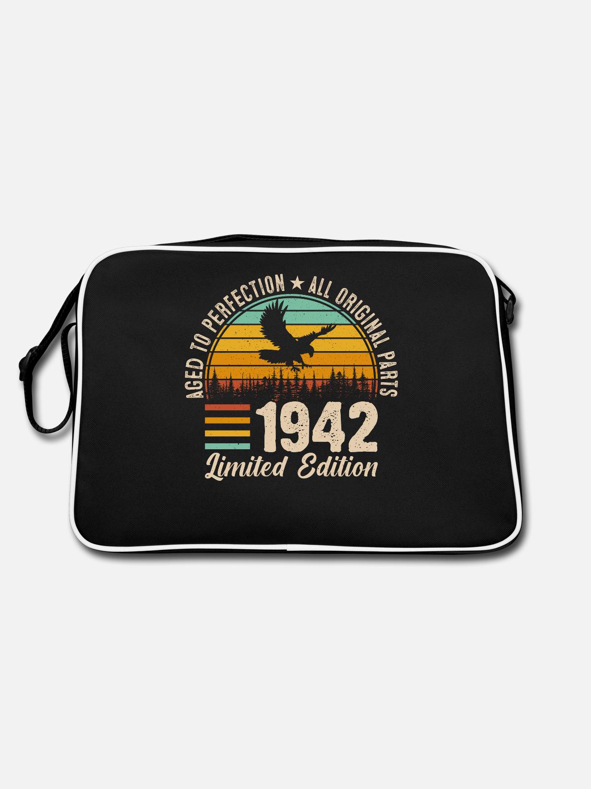 1942 - A legendary year - Retro Bag - black/white - Back