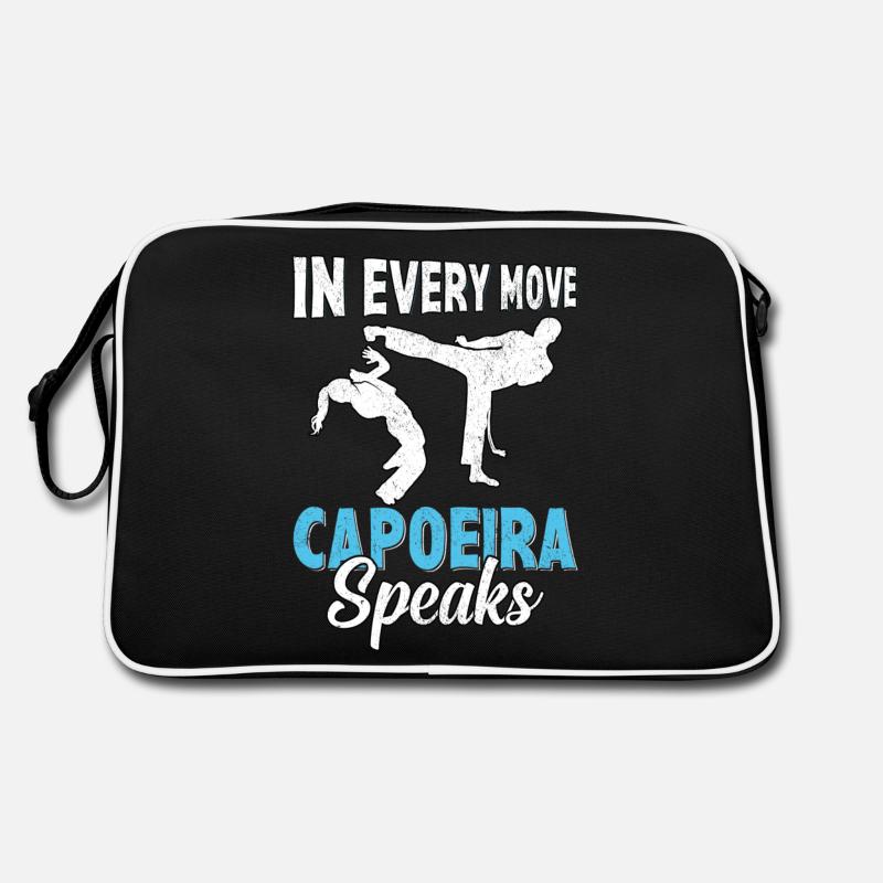 Dans chaque mouvement, la capoeira parle Sac Retro
